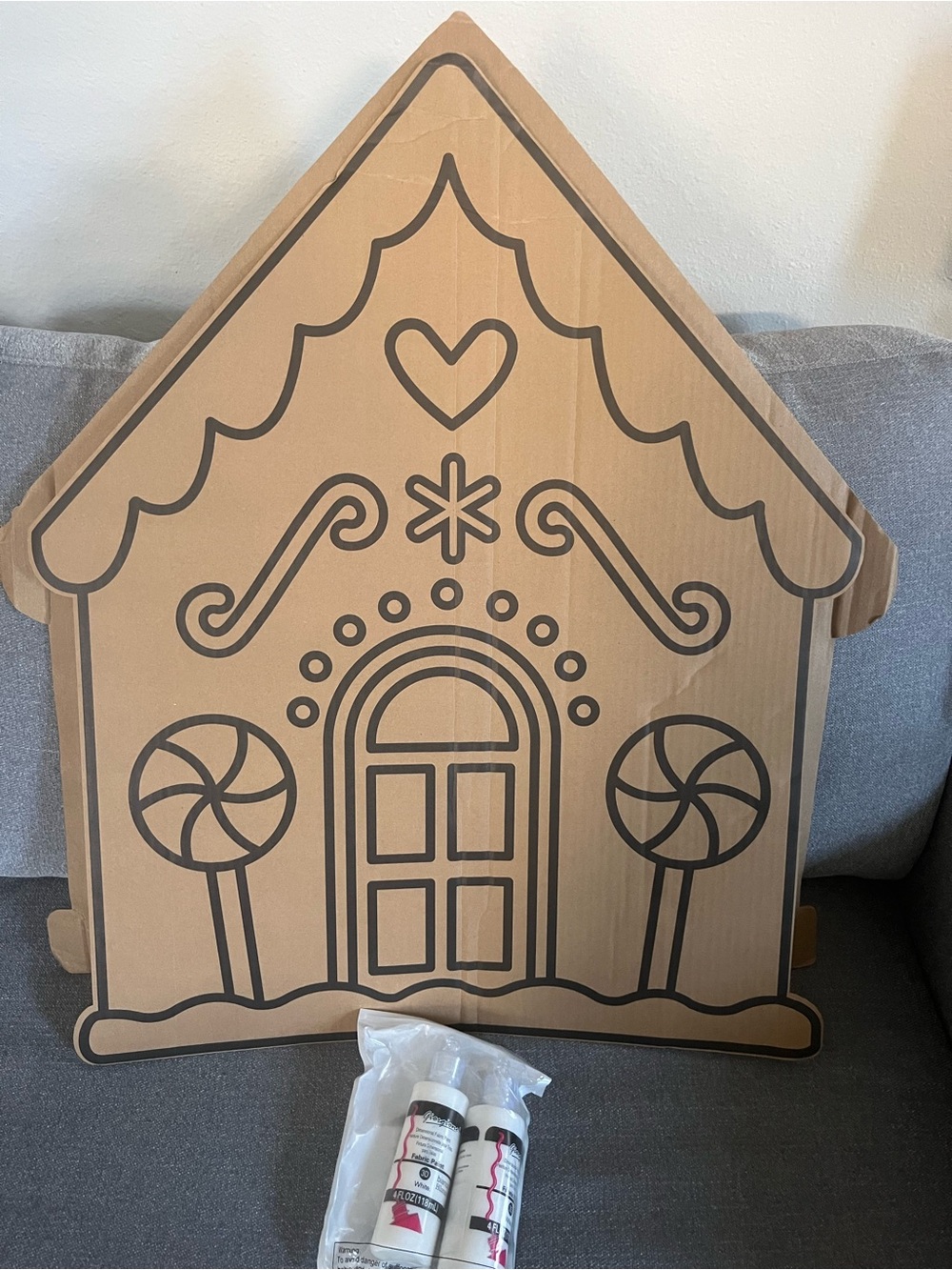Holiday Cardboard Gingerbread House Kit – Brown